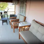George Sunset Flat דירה