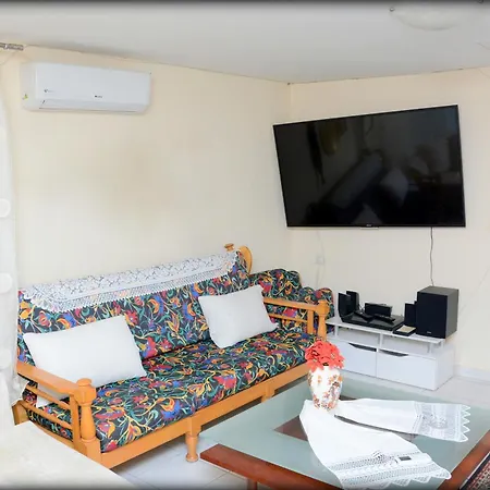 George Sunset Flat Appartement Vergia